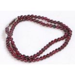 Garnet bead necklace, set with spherical garnet beads, 42cm long