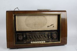 Mid 20th century Blaupunkt 'Barcelona' radio, with booklet, 60.5cm wide