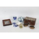 Mixed works of art, to include a Chinese mother of pearl inlaid box, a fossil, small soapstone