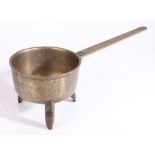 A late 17th/early 18th century bronze alloy skillet, by John Fathers I or II of the Fathers Foundry,