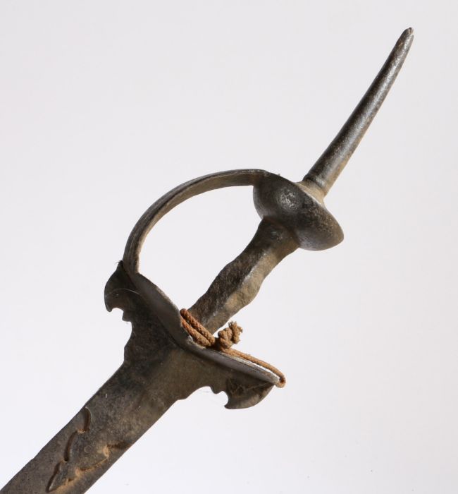 19th/19th century Indian Firangi Broadsword, straight double fulled blade, basket hilt with long - Image 3 of 4