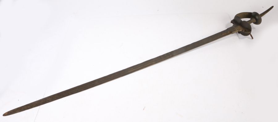 19th/19th century Indian Firangi Broadsword, straight double fulled blade, basket hilt with long - Image 4 of 4