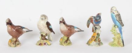 A group of five Beswick pottery models of birds, No's 929, 1159, 1216, 2417 x 2, A/F (5)