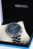 A Seiko "Jumbo" gentleman's stainless steel wristwatch, ref. 6138-3002, the signed blue dial with