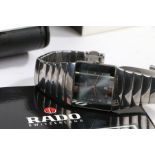 A Rado Diastar ladies titanium wristwatch, ref. 152.0332.3, the signed grey/blue dial with baton