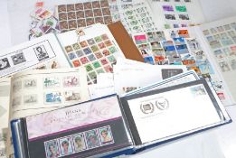 GB and World stamps, VR - QEII, to include Stanley Gibbons international album, Trans World Collecta