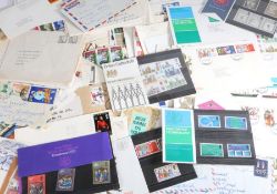 Collection of first day covers and envelopes (qty)