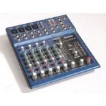 Yamaha MG8-2FX mixing console