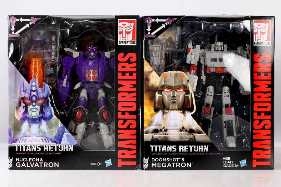 Two Transformers Generations action figures (Titans Return Voyager Class Doomshot & Megatron and - Image 2 of 5