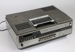 Sanyo VTC9300PN Betacord Video Cassette Recorder with electronic tuner
