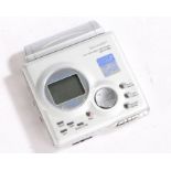 Sharp portable minidisc recorder MD-MT88