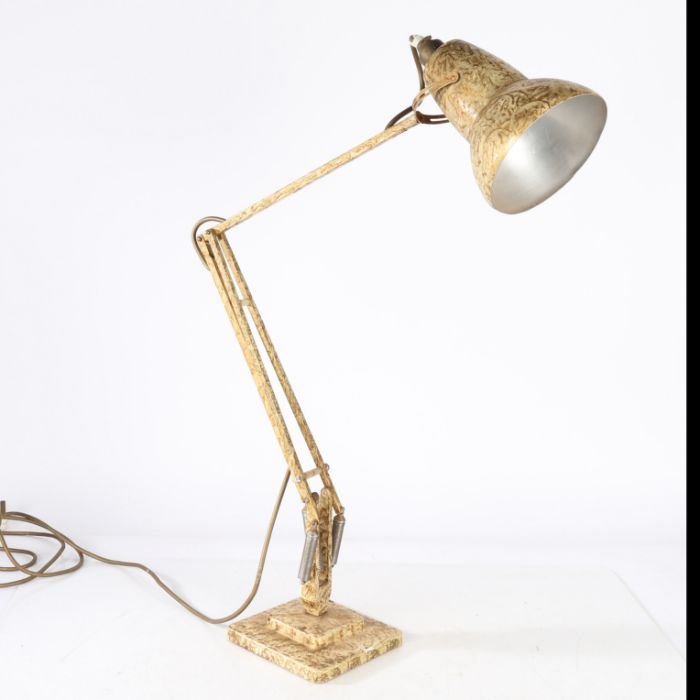 A Herbert Terry 1227 Scumble anglepoise lamp, 97cm tall when fully extended. - Image 5 of 5