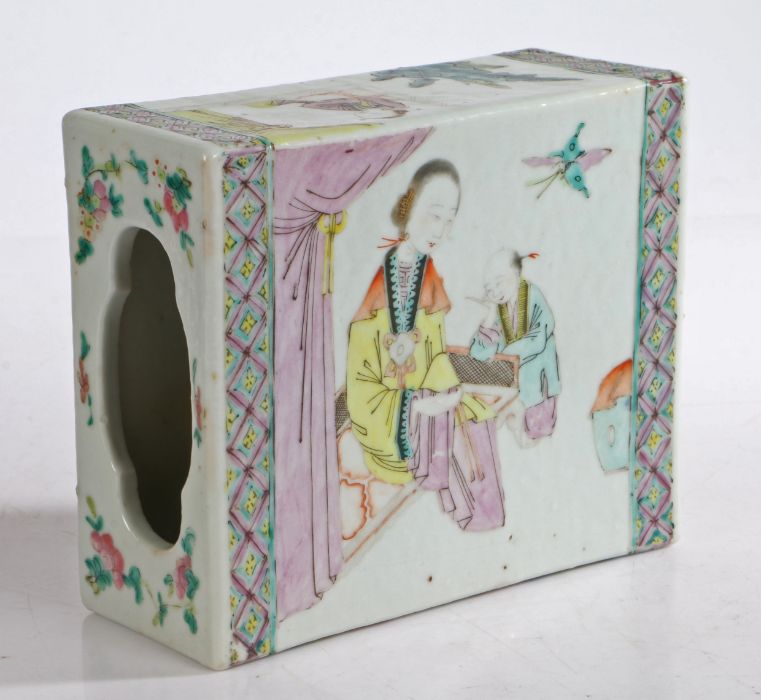 A Chinese porcelain famille rose headrest/medicine pillow, decorated with figures and a geometric - Image 6 of 6