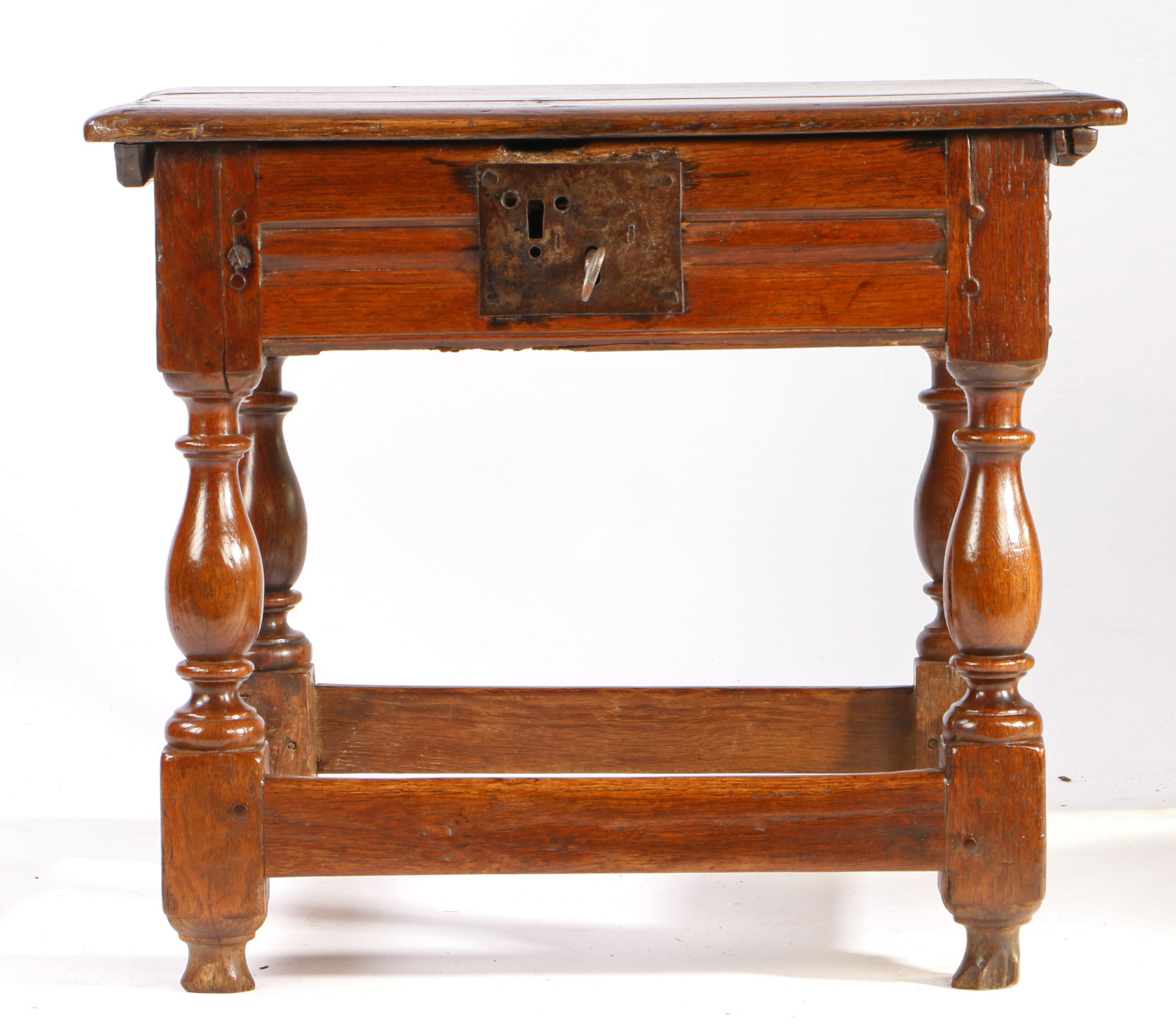 A comparatively large Charles II oak box-stool, circa 1660 Having a rectangular ovolo-moulded hinged - Image 2 of 3