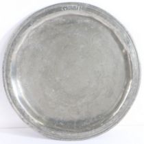 Chelsea Hospital Interest: A George II pewter single reed narrow rim plate, circa 1740 The rim