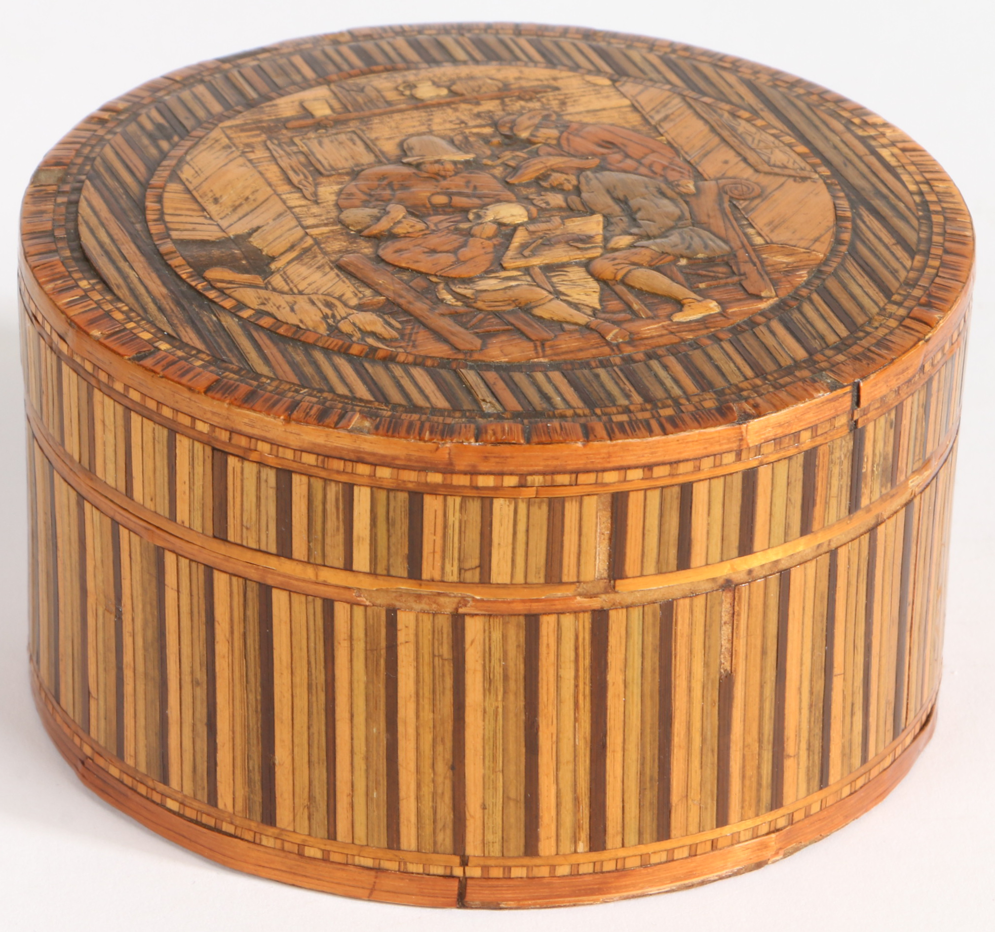 A good early 19th century 'prisoner of war’ straw-work box, English/French, circa 1815 Of - Image 2 of 3