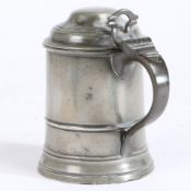 A George III pewter OEAS pint domed-lidded tankard, circa 1800-20 The straight-sided tapering drum