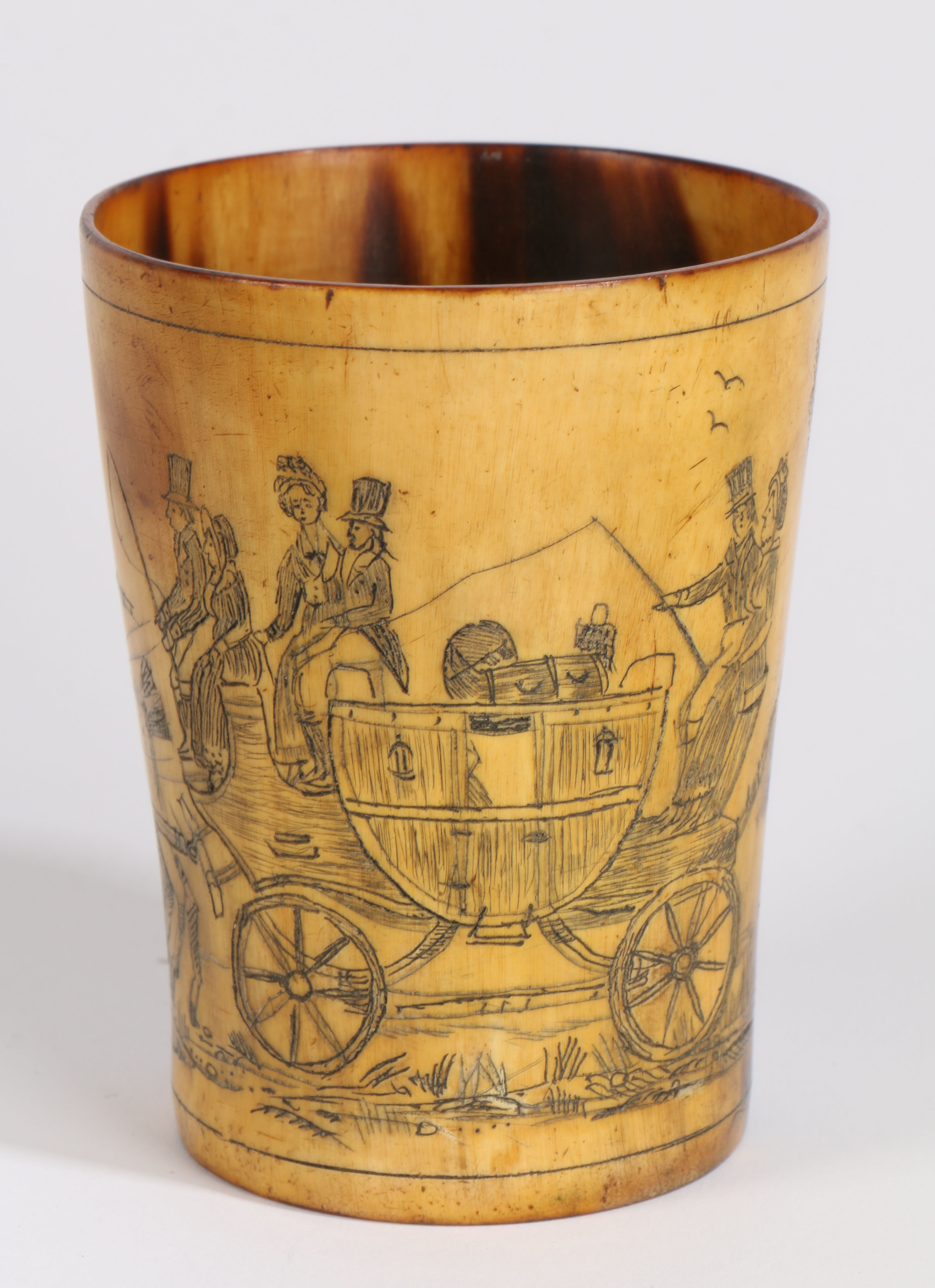 A 19th century Horn cup depicting a horse and cart travelling past a house, 10cm high - Image 2 of 2