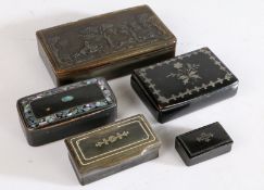 A collection of five snuff boxes mostly 19th century, to include a horn example depicting a