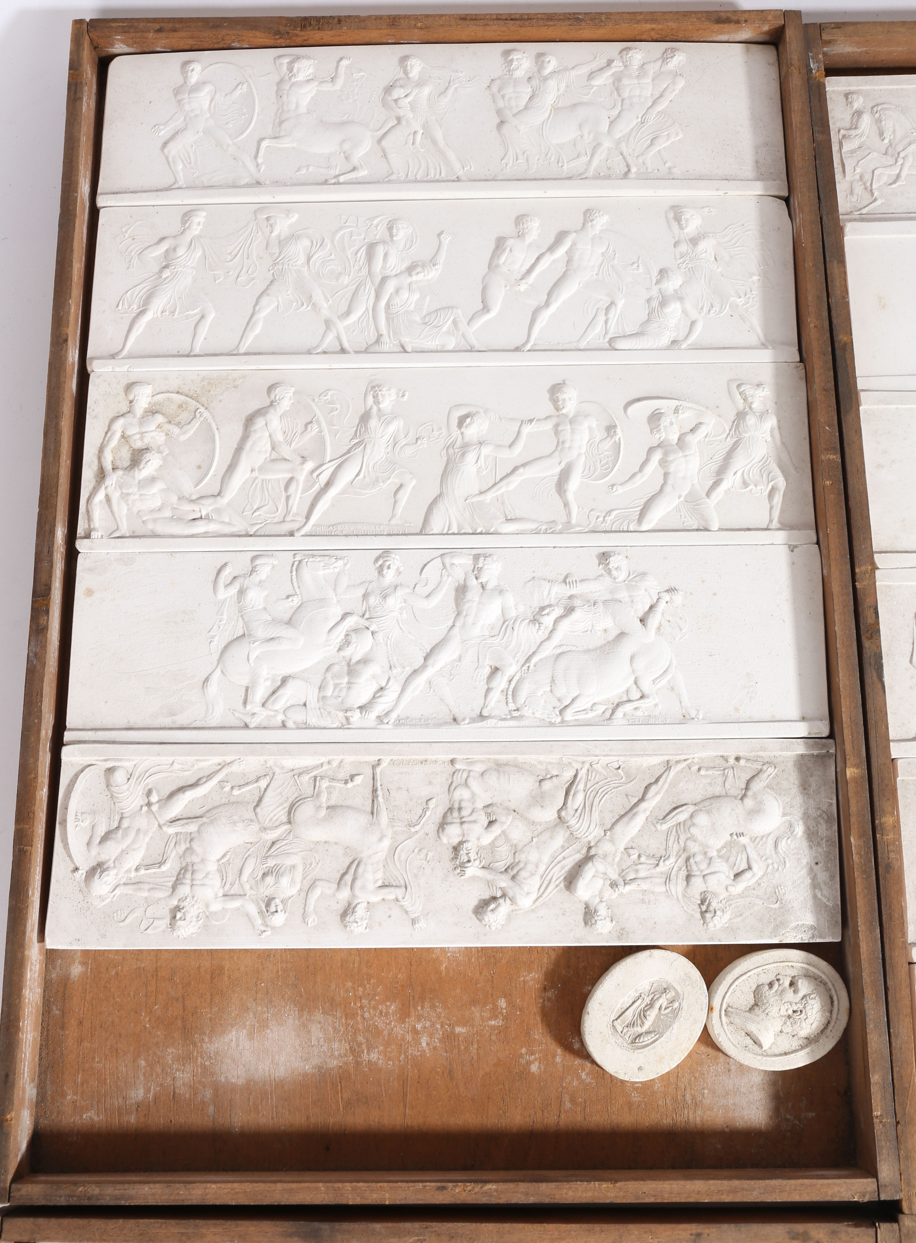 A Large collection of mostly 19th century Italian Grand Tour style plaster intaglios, to include - Bild 2 aus 8