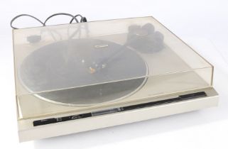 Pioneer Direct Drive Auto-Return PL-320 Turntable. Serial No. BI23316S.