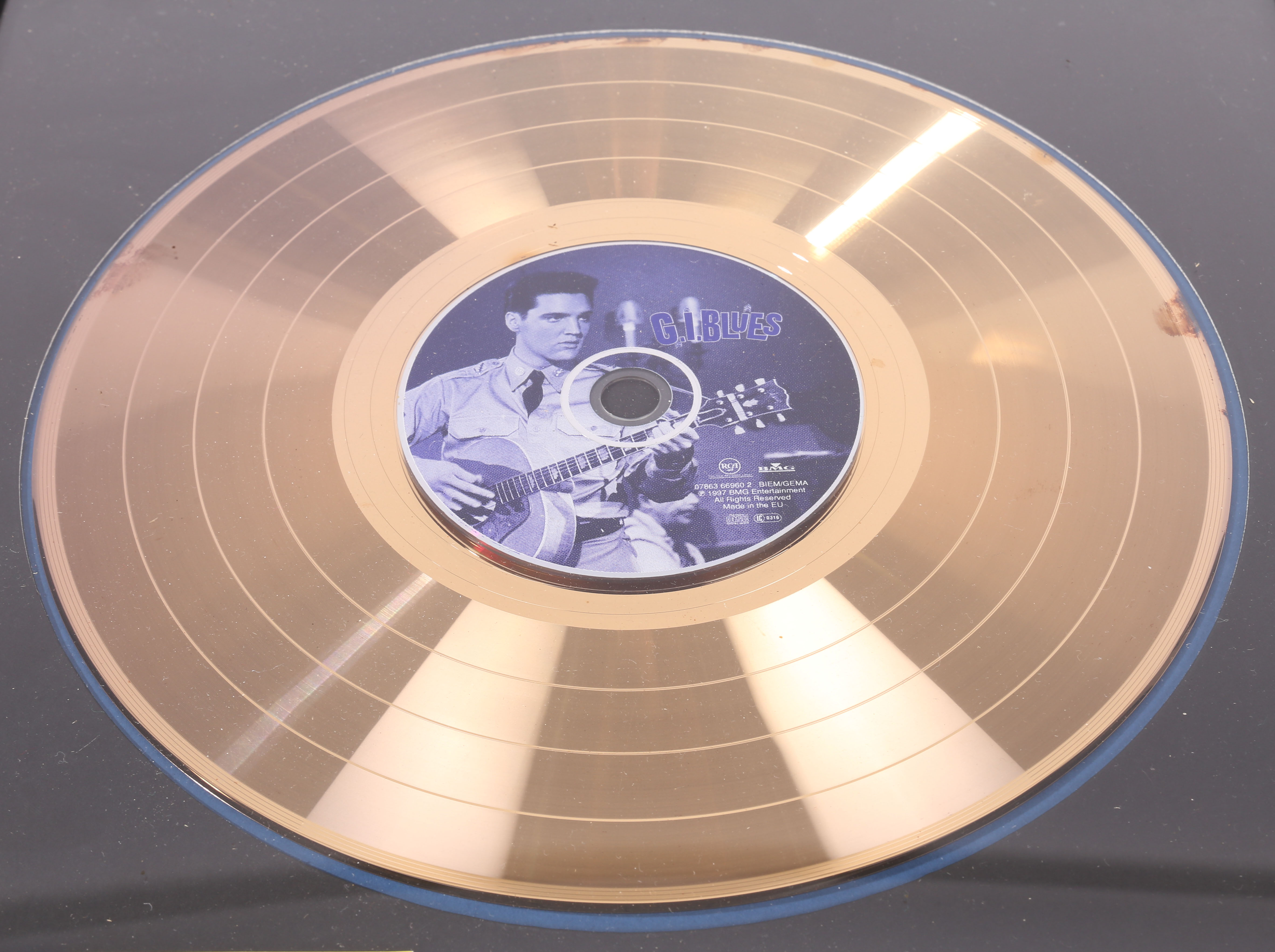 Three Elvis Presley limited edition gold plated discs - Image 9 of 9