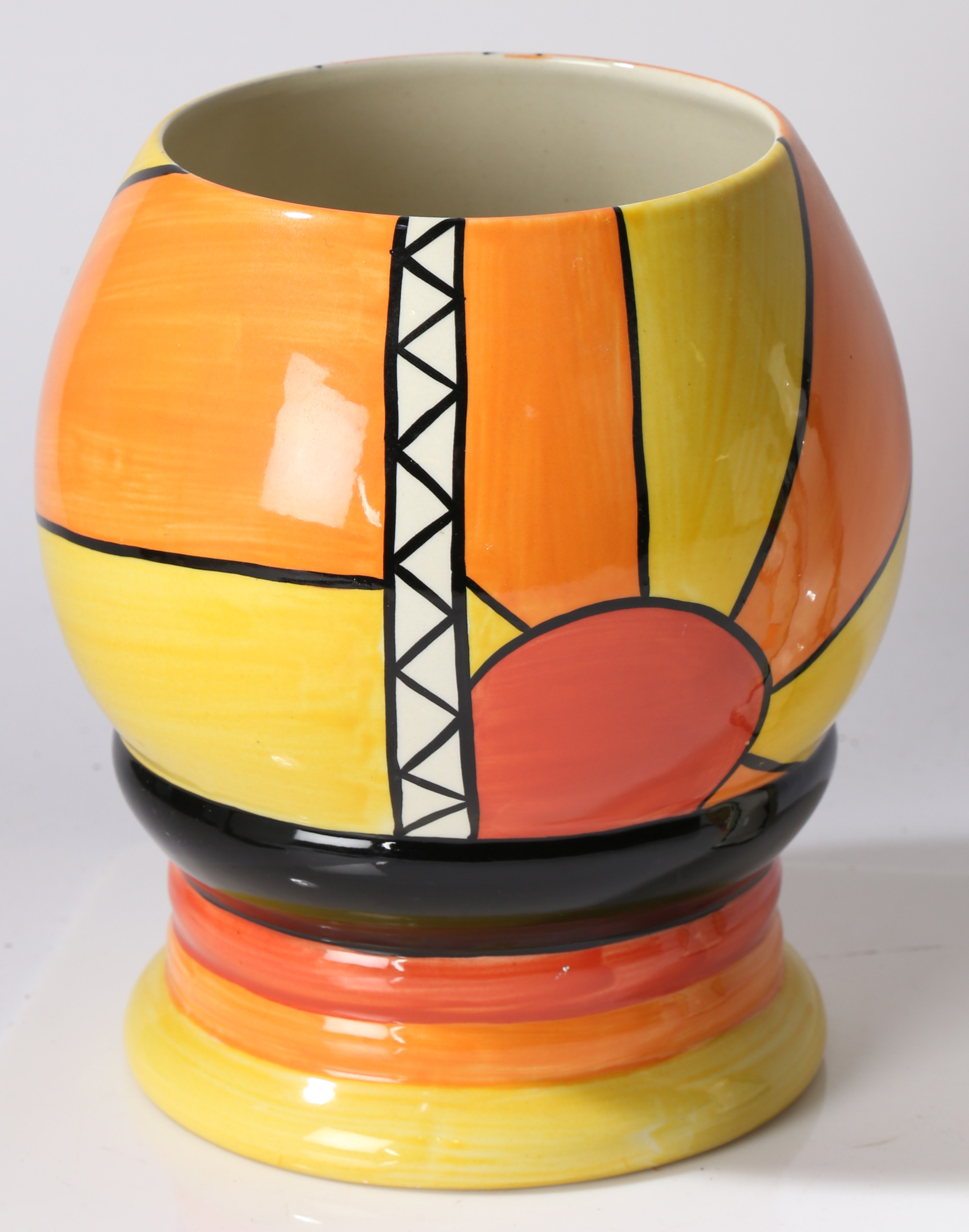 Lorna Bailey Ceramics. A collection of Lorna Bailey Ceramics in various patters. To include a " - Image 11 of 18