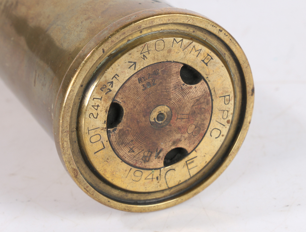 Second World War British 40mm Bofors shell case with resin projectile. base of case dated 1941 - Image 2 of 3