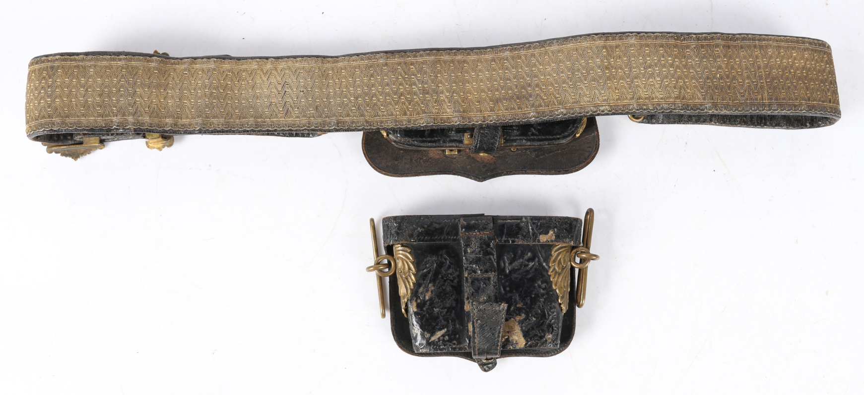 Post 1902 Royal Engineers Officers Full Dress Pouch, black patent leather with badge of crowned - Image 4 of 8
