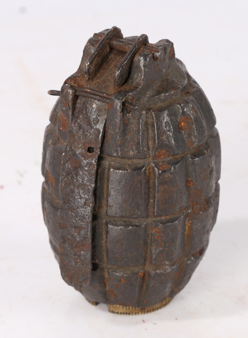 First World War British No.5 Grenade,marked on the baseplug 'No 5 Mk I E B W' for Edward Bros, - Image 5 of 5