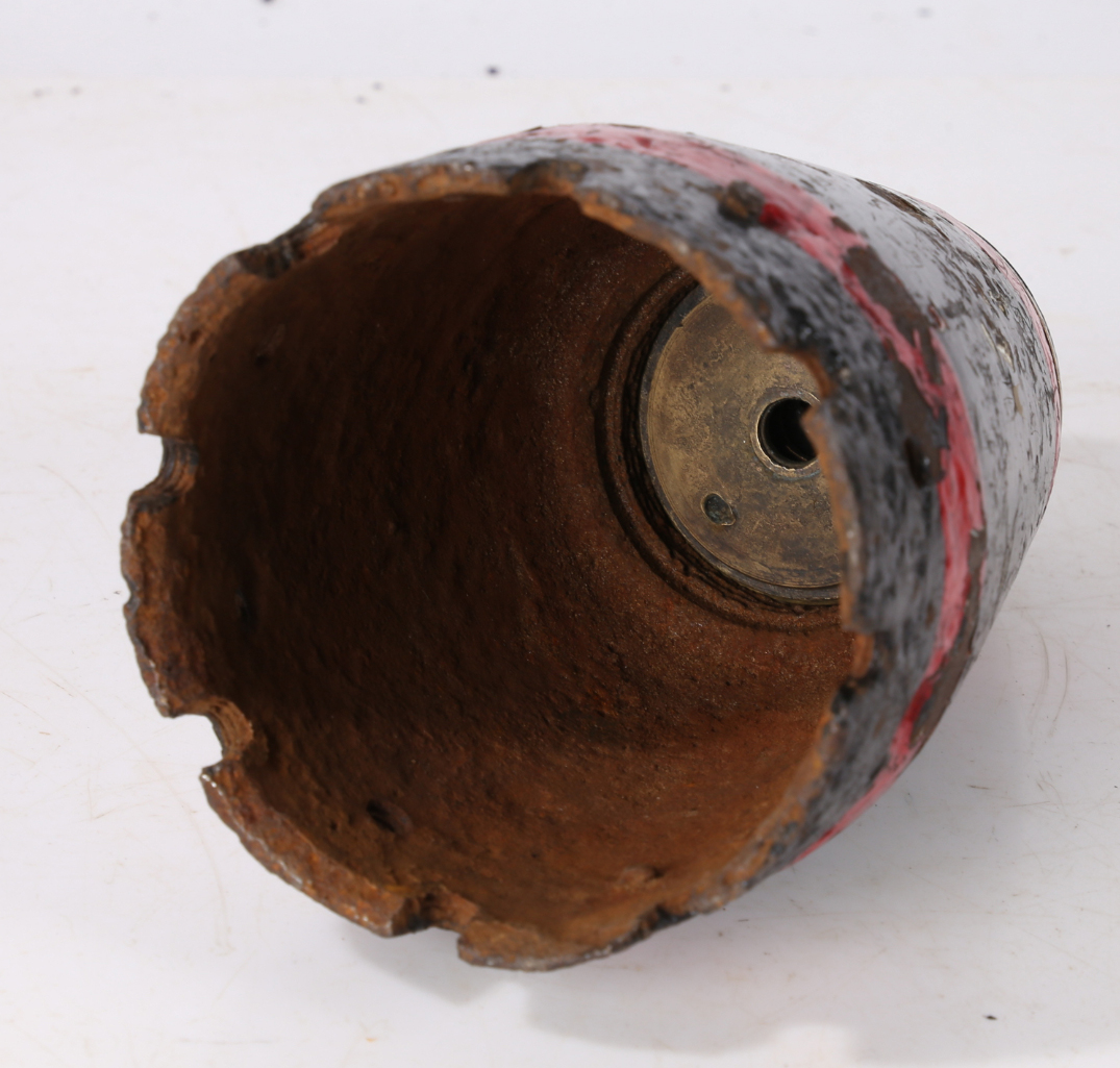 First World War British large calibre shell projectile with No.94 Fuze dated 5/18, inert - Image 4 of 6