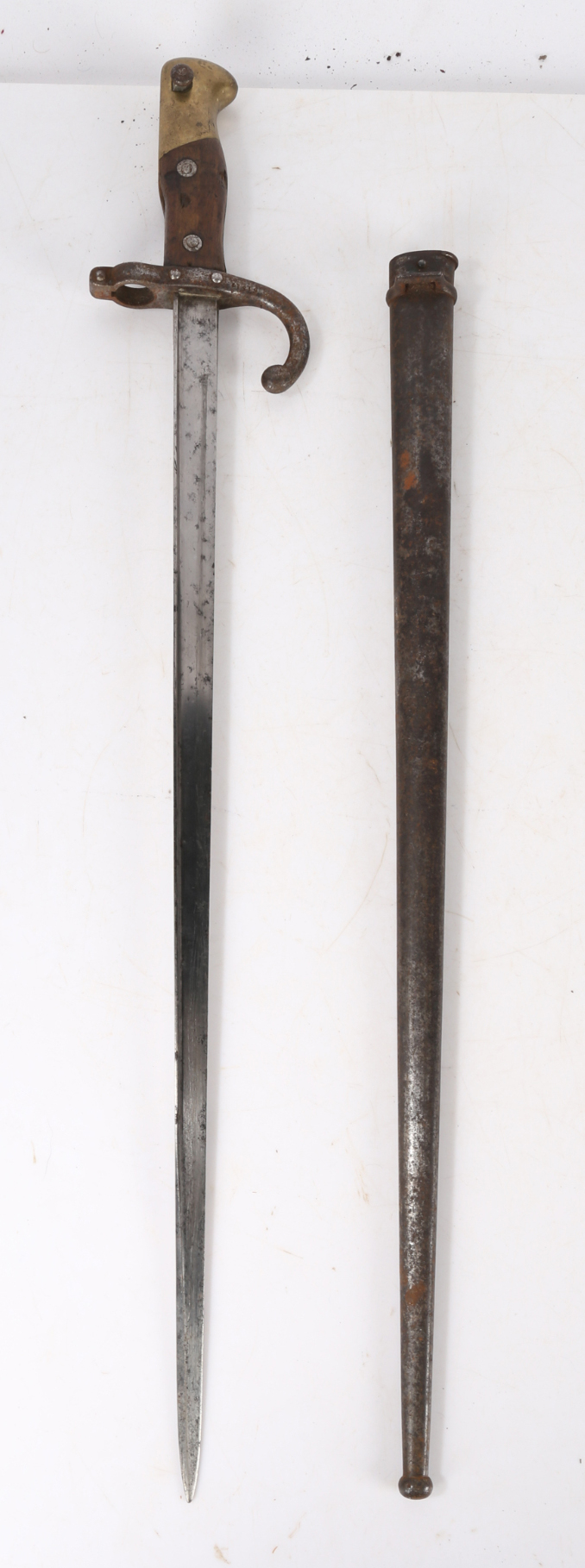 French 1874 Gras bayonet made at the St Etienne Arsenal, steel triangular blade, maker mark and - Image 3 of 3