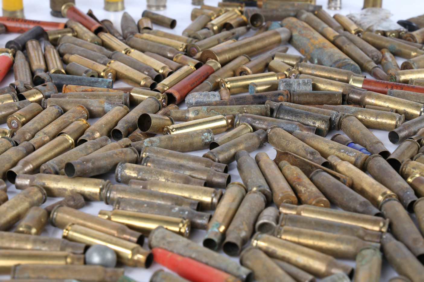 Collection of small calibre brass shell cases, some with projectiles, inert, (qty) - Image 7 of 7