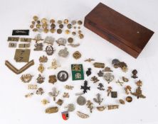 Collection of First/Second World War badges and buttons including Home Guard printed formation
