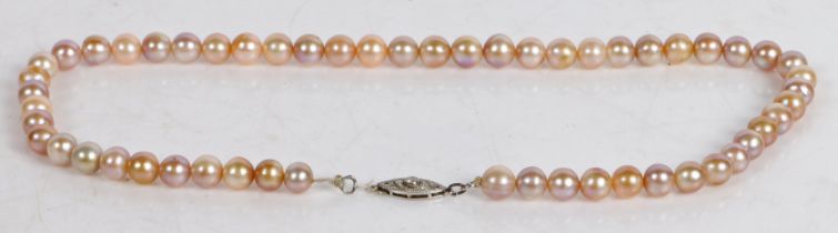 A single strand pearl necklace, the clasp with central diamond and flanked by diamond chips, 43cm