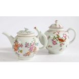 A Lowestoft porcelain teapot and cover, decorated in the Curtis cornucopia pattern, 15.5cm high,