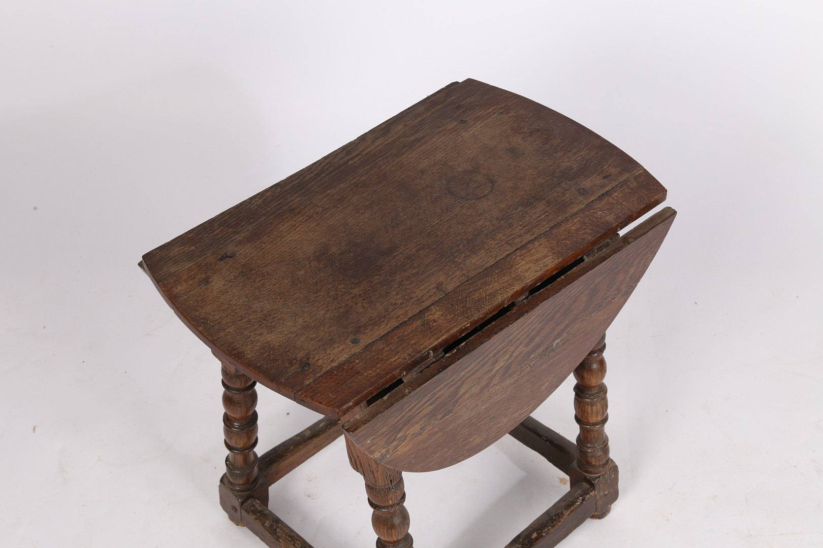 A 17TH CENTURY AND LATER STOOL-TABLE. - Image 2 of 5