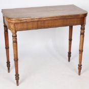 A 19TH CENTURY MAHOGANY FOLD OVER CARD TABLE.