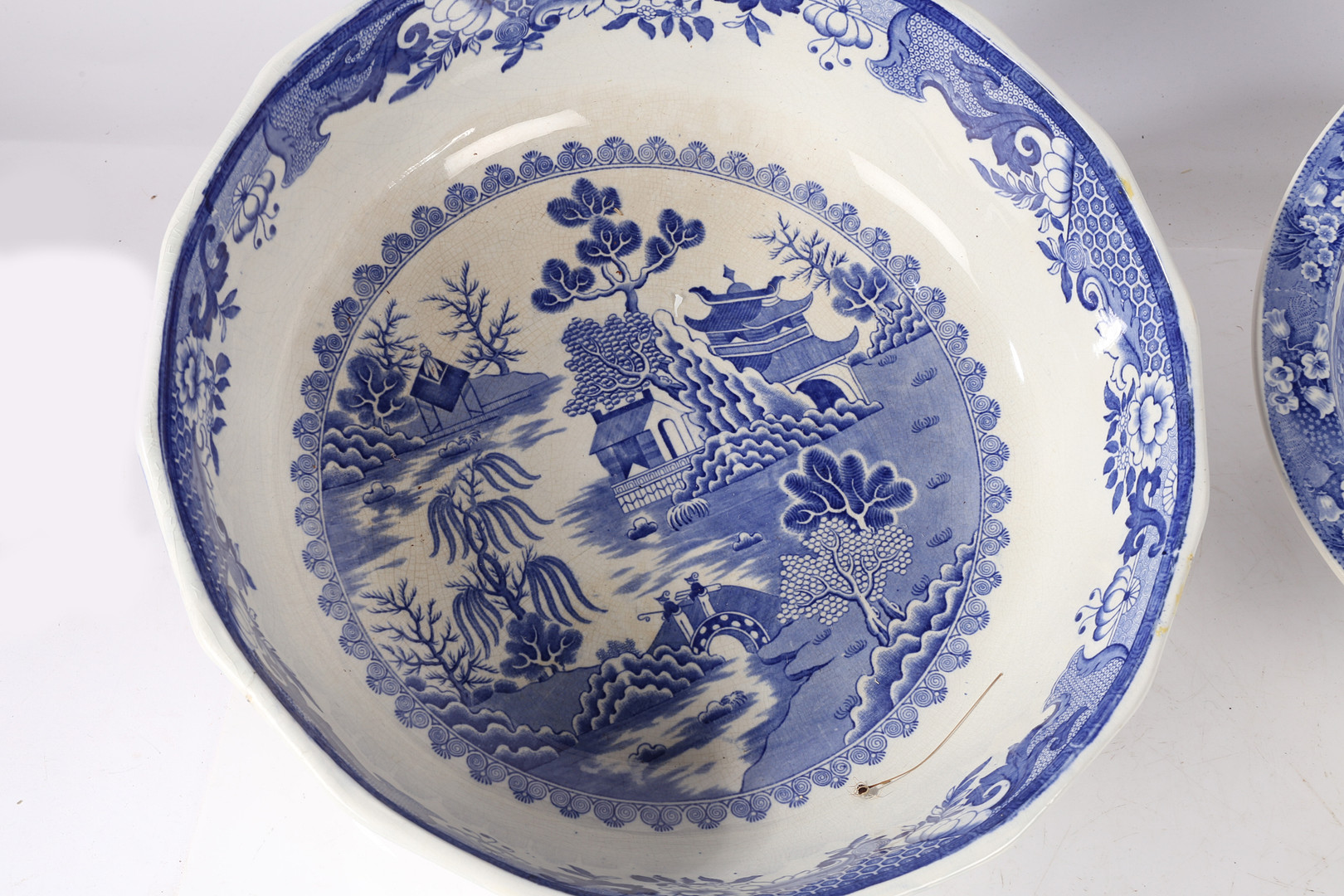 TWO LARGE BLUE AND WHITE TRANSFER DECORTAED BASINS/BOWLS. - Image 3 of 11