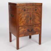 A 19TH CENTURY MAHOGANY WASHSTAND.