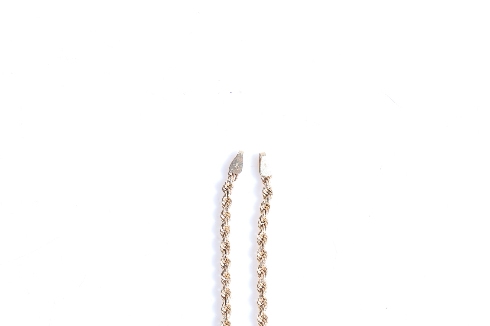 A 9 CARAT GOLD NECKLACE. - Image 2 of 5