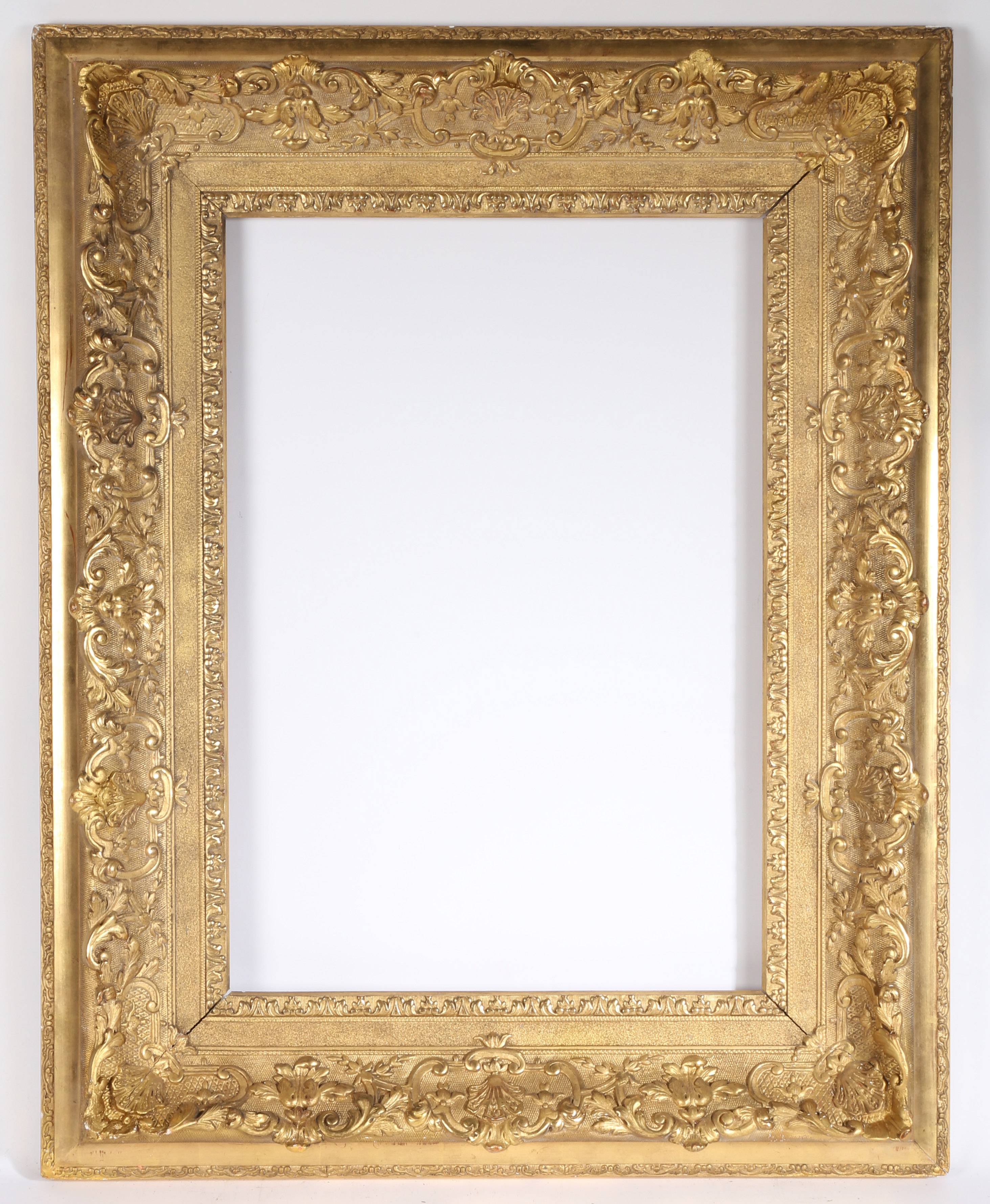 19th century French heavily moulded picture frame - rebate size 22in x 15.5in - Image 2 of 3