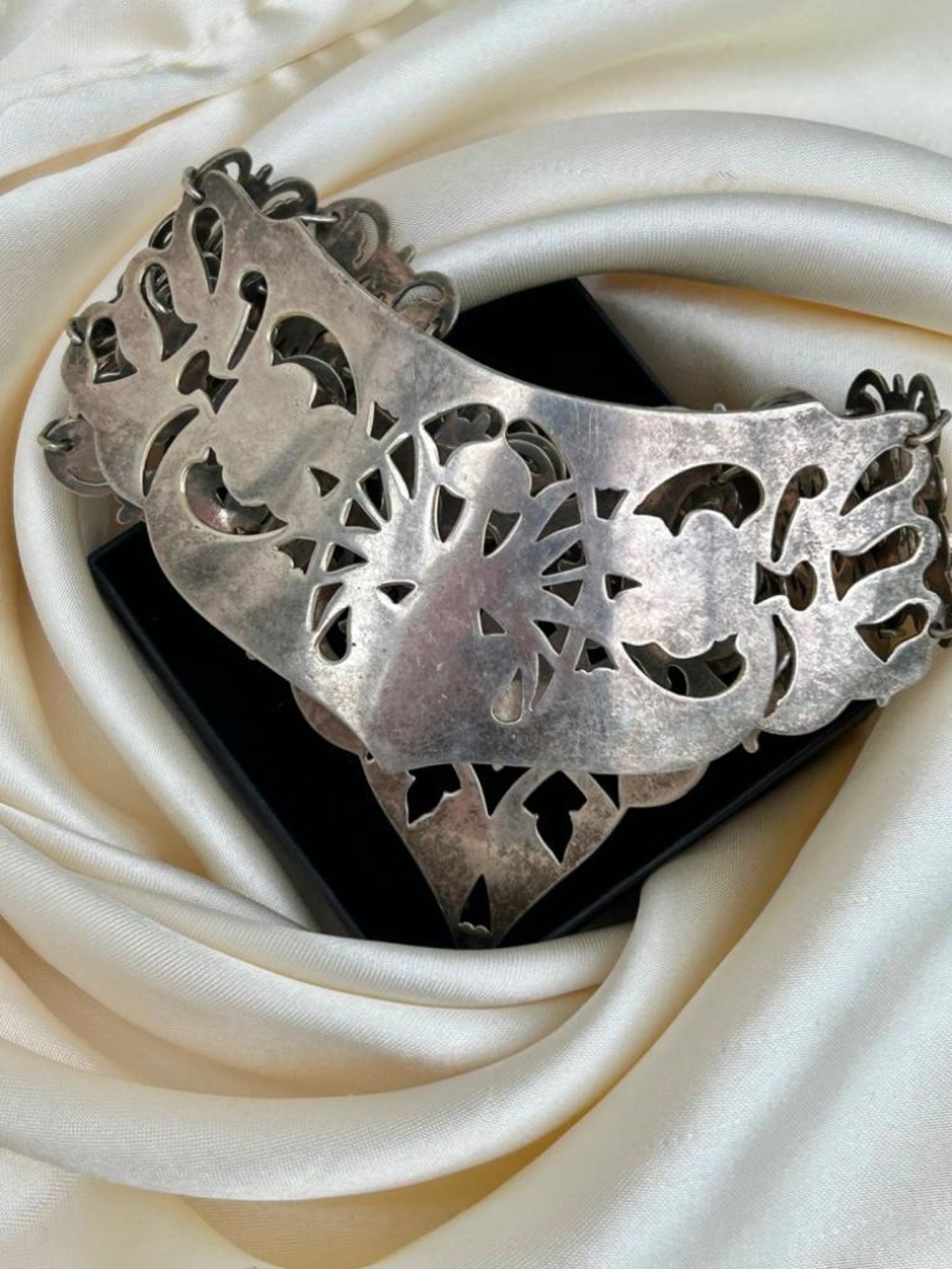 Large Silver Plated Fancy Belt - Image 3 of 3