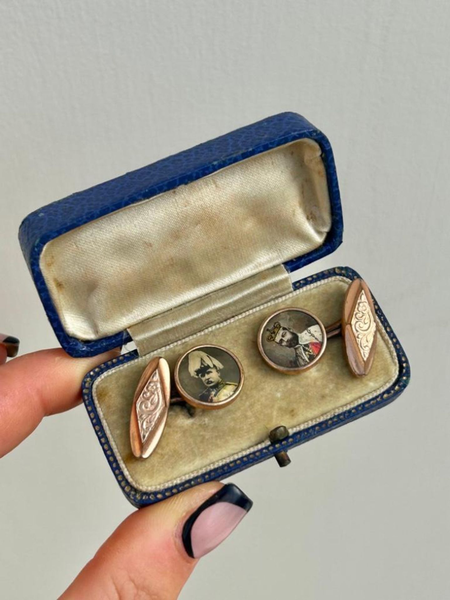 Boxed Coronation Cufflinks Set