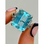 Huge Outstanding Aquamarine and Diamond Art Deco Cocktail Ring