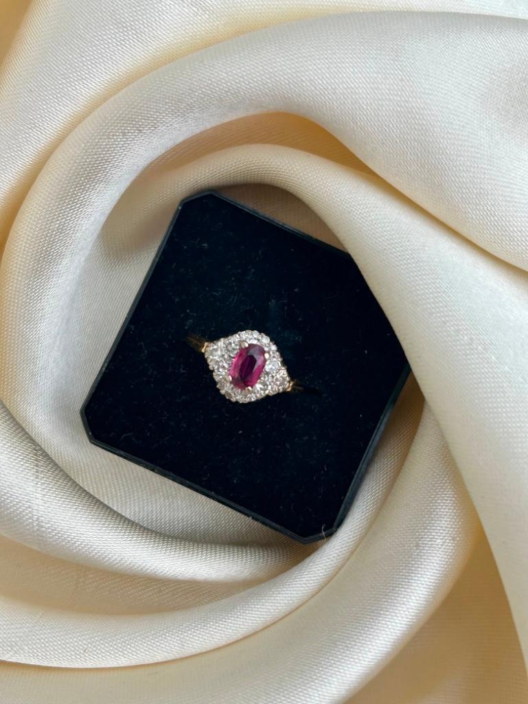 Antique Ruby and Diamond 18ct Yellow Gold Ring - Image 2 of 5