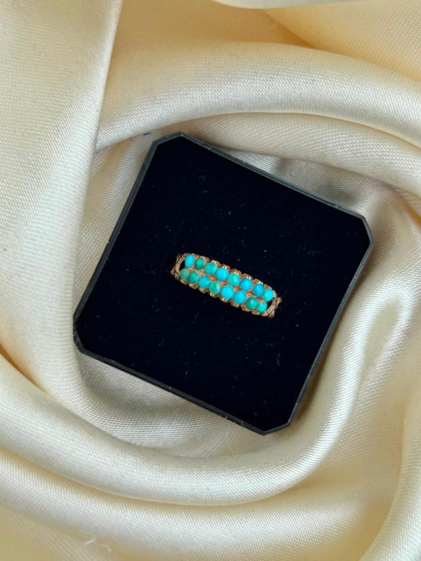 Antique Gold Georgian Era Double Row Turquoise Ring - Image 3 of 6