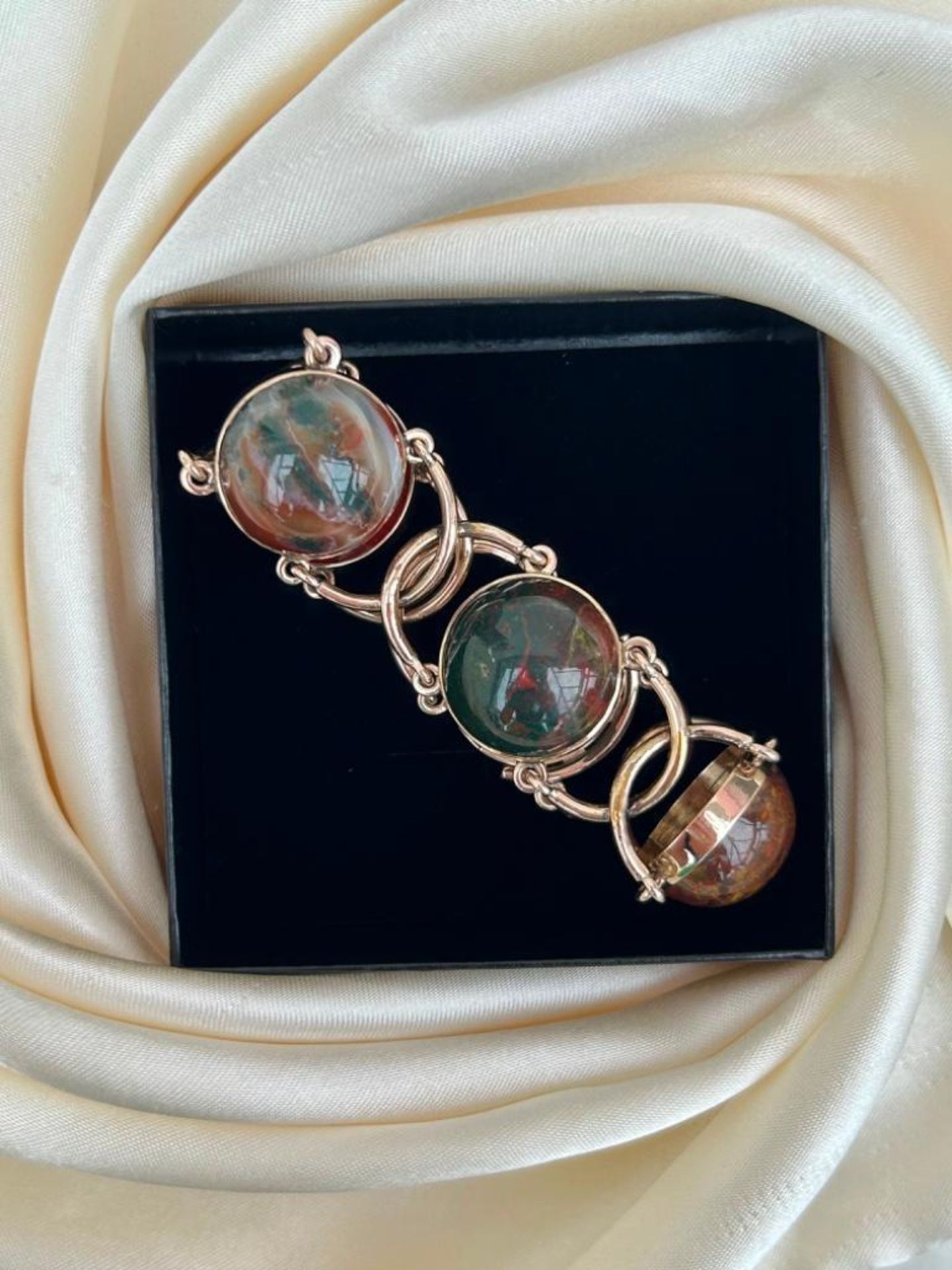 Chunky Antique Agate Bracelet - Image 2 of 10