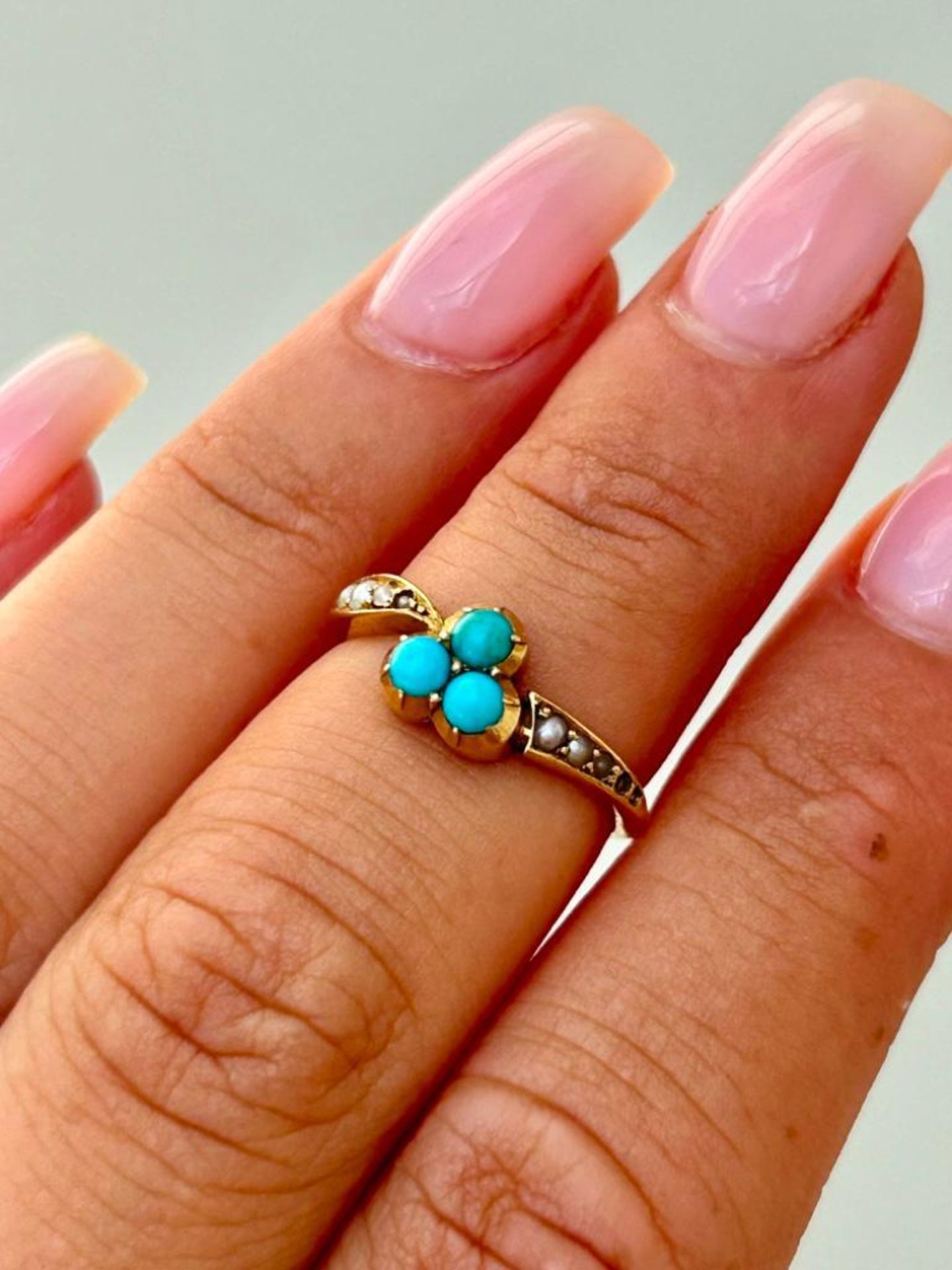 Antique 18ct Gold Sweet Turquoise Ring - Image 2 of 6