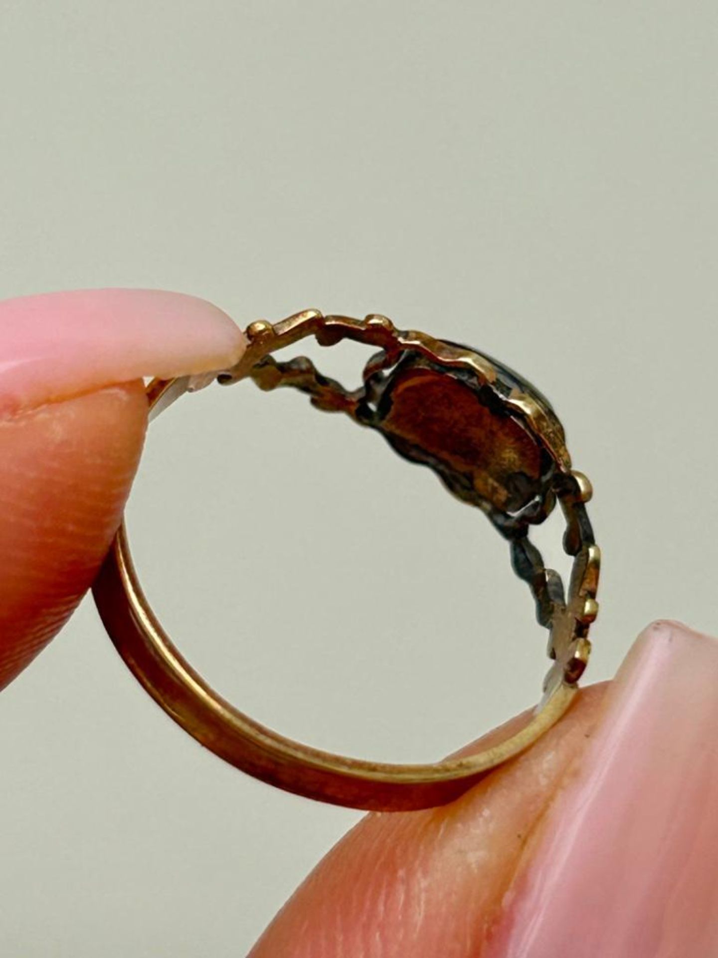Antique Gold Georgian Era Locket Front Ring - Image 4 of 5